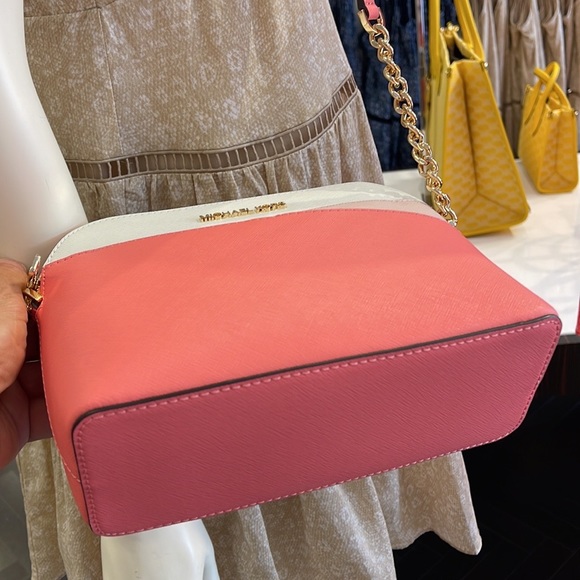 Michael Kors Jet Set Travel Medium Logo Dome Crossbody Grapefruit Multi Color - Picture 4 of 13